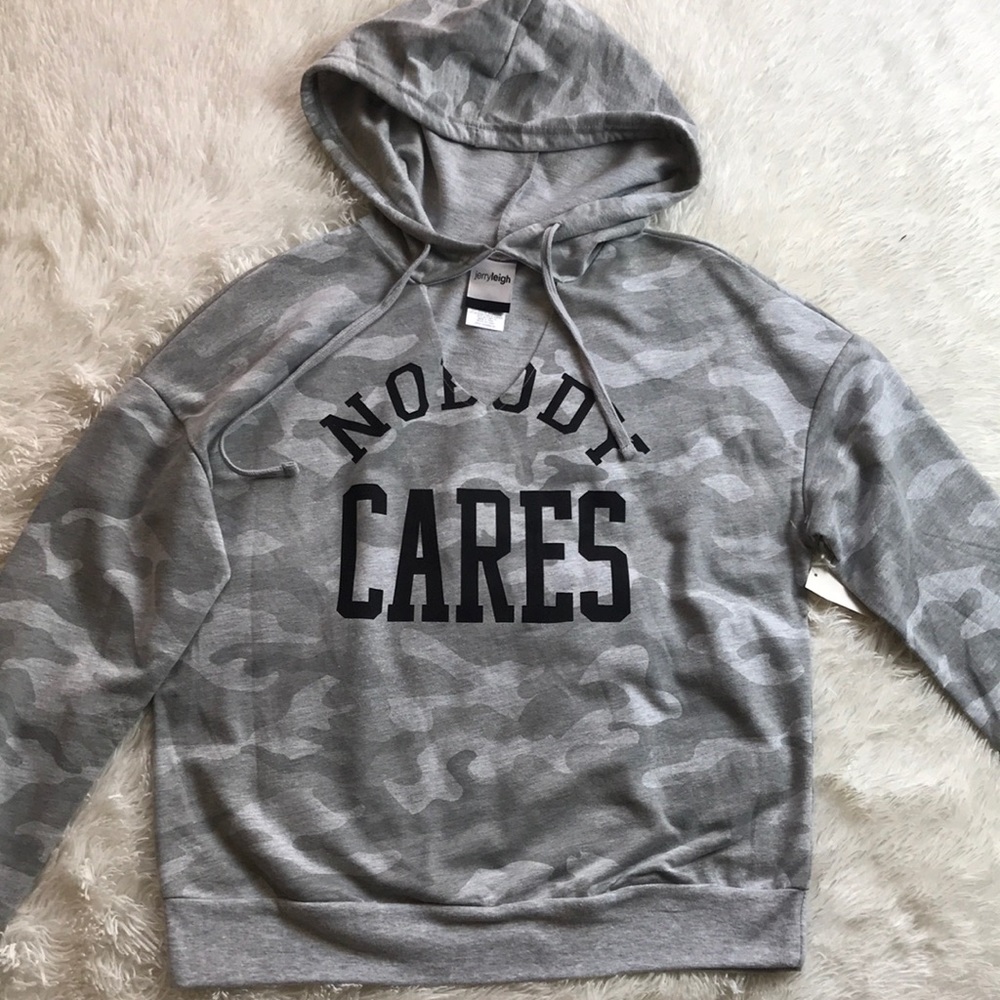 Cameo Sweatshirt Hoodie - Picture 1 of 8